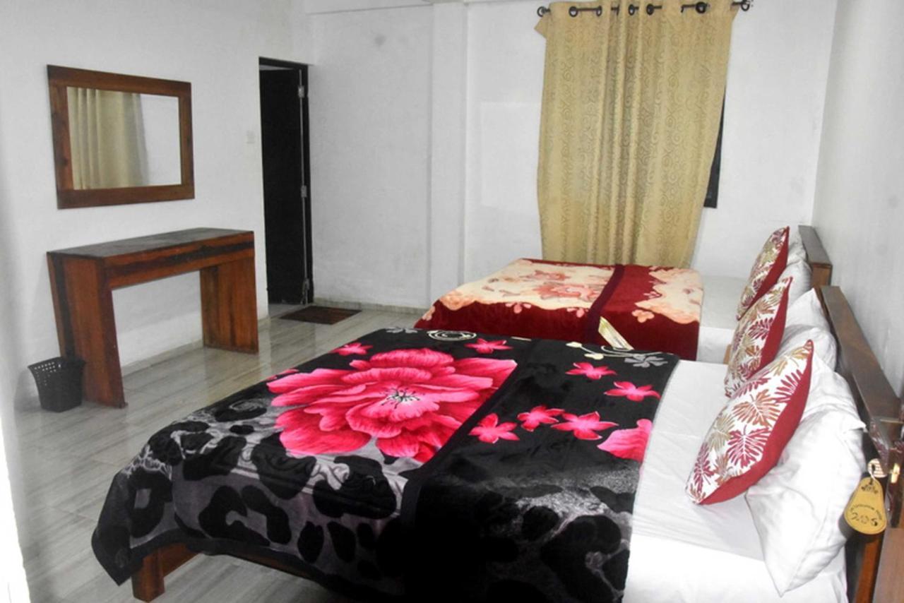 Unique View Nuwaraeliya Hotel Nuwara Eliya Ngoại thất bức ảnh
