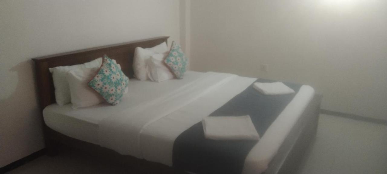 Unique View Nuwaraeliya Hotel Nuwara Eliya Ngoại thất bức ảnh