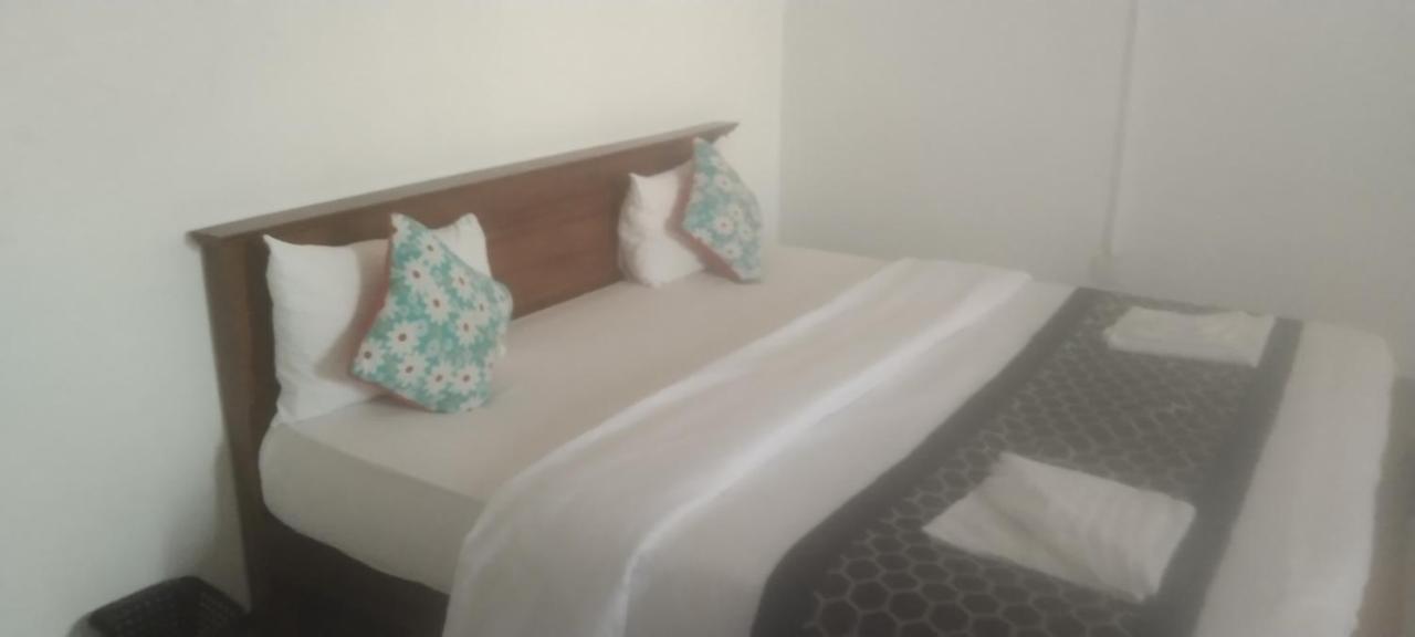 Unique View Nuwaraeliya Hotel Nuwara Eliya Ngoại thất bức ảnh